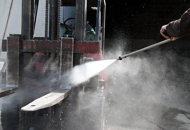 Best Deck Pressure Washing  in Albers, IL