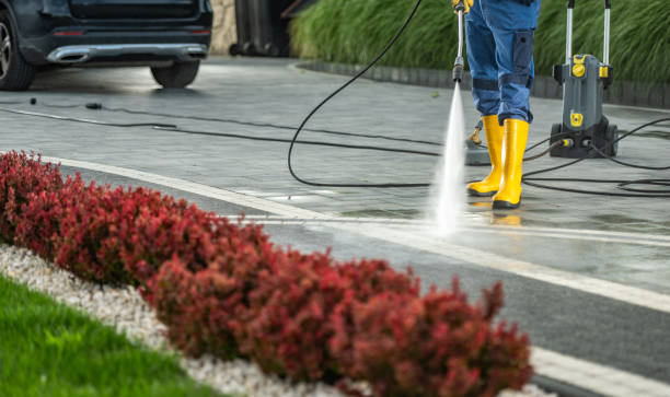 Why Choose Our Certified Pressure Washing Experts for Your Project Needs in Albers, IL?